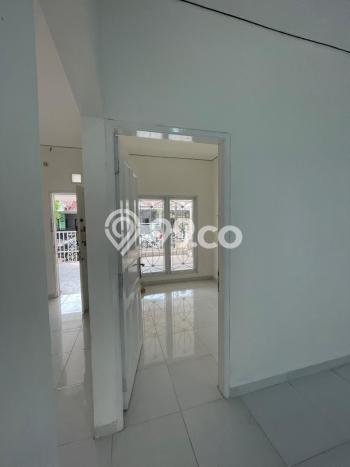 Rumah Luas Asri 2 KT Siap Pakai di Harapan Indah Bekasi Rumah Luas Asri 2 KT Siap Pakai di Harapan Indah Bekasi