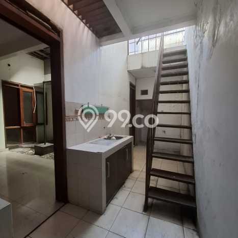 For Sale Rumah 3 Kamar Lokasi Ideal Bagus dan Strategis di Batununggal For Sale Rumah 3 Kamar Lokasi Ideal Bagus dan Strategis di Batununggal