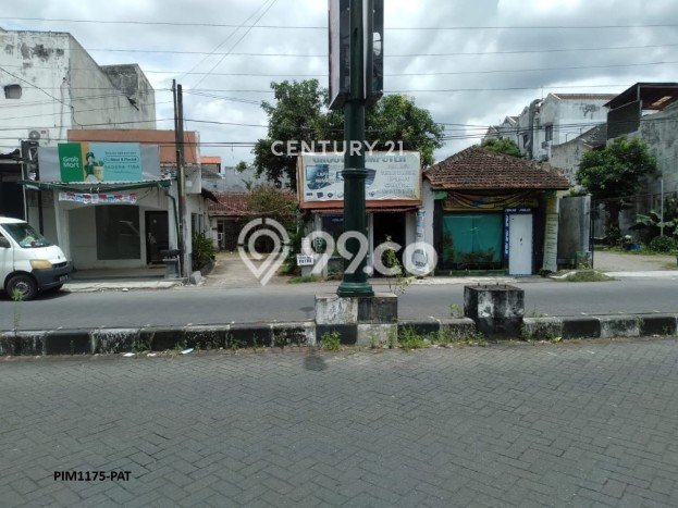 Lahan Kosong Dijual di Yogyakarta dengan Area 1890m2 Lahan Kosong Dijual di Yogyakarta dengan Area 1890m2