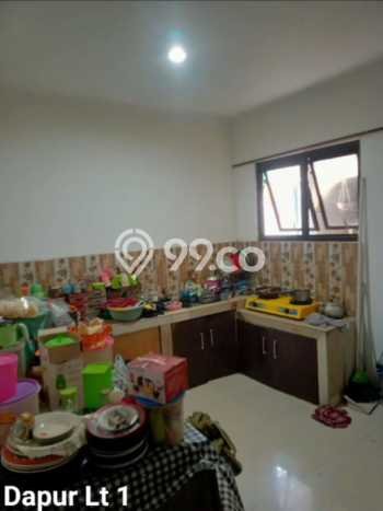 Untuk Dijual Kost di Dayeuhkolot, Bandung, 9 KT, 8 KM, Luas 180m2 Untuk Dijual Kost di Dayeuhkolot, Bandung, 9 KT, 8 KM, Luas 180m2