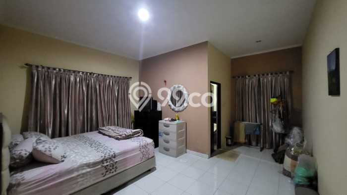 For Sale! Premium House LT 288m2 Desain Elegan di Dago For Sale! Premium House LT 288m2 Desain Elegan di Dago