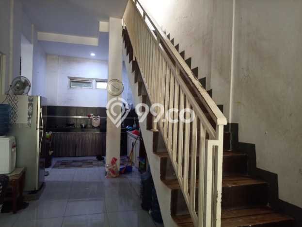 Rumah Strategis Modern Lb 220m2 di Antapani, Bandung Rumah Strategis Modern Lb 220m2 di Antapani, Bandung