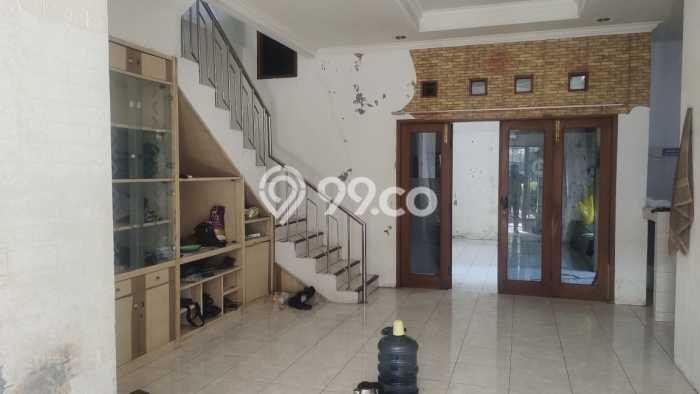 Dijual Rumah 4 Kamar Lokasi Ideal Nyaman dan Strategis di Babakan Ciparay Dijual Rumah 4 Kamar Lokasi Ideal Nyaman dan Strategis di Babakan Ciparay