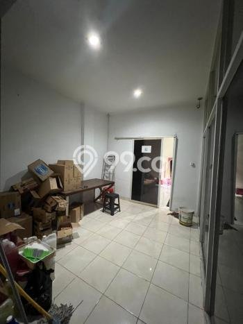 Ruko Dijual di Cengkareng LT 67m2, LB 135m2 Solusi Investasi Cerdas Ruko Dijual di Cengkareng LT 67m2, LB 135m2 Solusi Investasi Cerdas