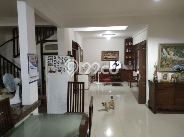 Lokasi strategis! Rumah siap pakai disewakan di Semanan LB 360m2 Lokasi strategis! Rumah siap pakai disewakan di Semanan LB 360m2
