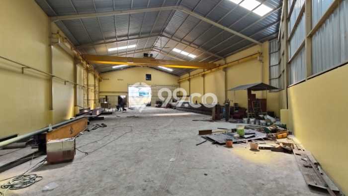 Unit Gudang Dijual di Tangerang LT 1800m2 & LB 1300m2 Unit Gudang Dijual di Tangerang LT 1800m2 & LB 1300m2