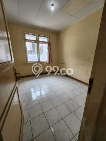 Rumah Modern 3 KT LT 90m2 di Taman Palem Rumah Modern 3 KT LT 90m2 di Taman Palem