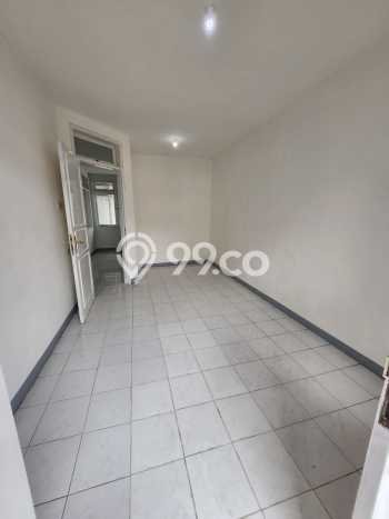Rumah Modern 3 KT LT 90m2 di Taman Palem Rumah Modern 3 KT LT 90m2 di Taman Palem