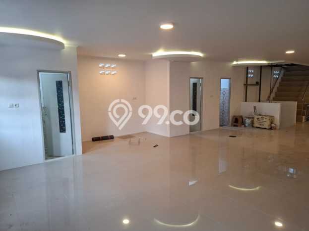 Rumah Mewah Dijual LT 114m2 di Kebon Jeruk, Jakarta Barat Rumah Mewah Dijual LT 114m2 di Kebon Jeruk, Jakarta Barat