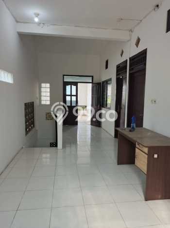 Dijual Hunian Rumah Terawat 4 KT di Bojong Indah, Jakarta Barat Dijual Hunian Rumah Terawat 4 KT di Bojong Indah, Jakarta Barat