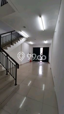 Area Ramai! Ruko Dijual di BSD untuk Bisnis Luas Bangunan 144m2 Area Ramai! Ruko Dijual di BSD untuk Bisnis Luas Bangunan 144m2