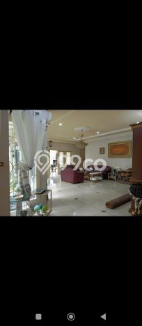 Siap Huni Rumah Mewah 9 Kamar di Tebet Dekat ke Mana Pun Siap Huni Rumah Mewah 9 Kamar di Tebet Dekat ke Mana Pun