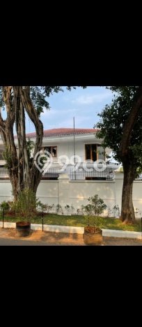 Rumah Elit LB 1100m2 Siap Huni Desain Elegan di Kemang, Jakarta Selatan Rumah Elit LB 1100m2 Siap Huni Desain Elegan di Kemang, Jakarta Selatan