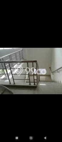 Unit Komersial Disewakan di Fatmawati di Area Ramai & Strategis Unit Komersial Disewakan di Fatmawati di Area Ramai & Strategis
