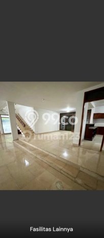 Siap Huni Rumah Mewah 5 Kamar di Kebayoran Baru Dekat ke Mana Saja Siap Huni Rumah Mewah 5 Kamar di Kebayoran Baru Dekat ke Mana Saja
