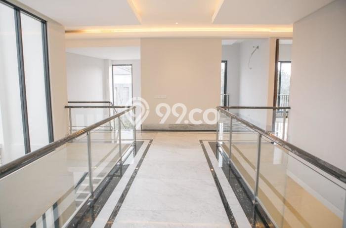Rumah Eksklusif Dijual LT 270m2 di Kebayoran Baru, Jakarta Selatan Rumah Eksklusif Dijual LT 270m2 di Kebayoran Baru, Jakarta Selatan