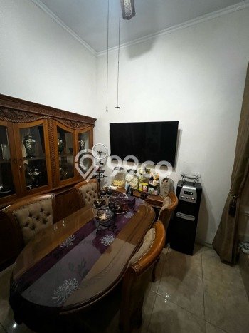 Dijual Rumah 3 Kamar Lokasi Strategis Bagus dan Strategis di Tebet Dijual Rumah 3 Kamar Lokasi Strategis Bagus dan Strategis di Tebet