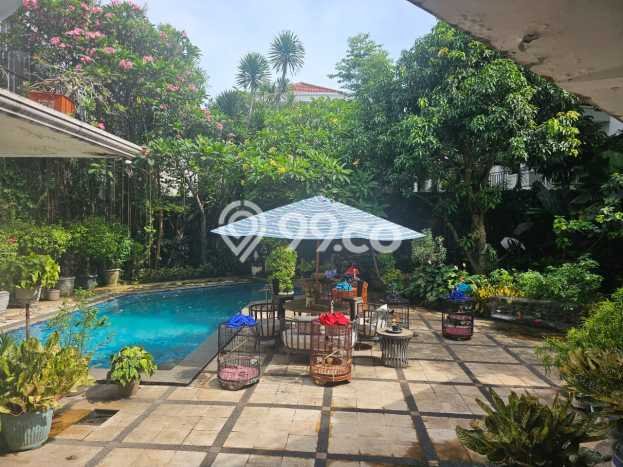 Dijual Rumah Mewah Megah Dengan View Eksklusif di Kemang, Jakarta Selatan Dijual Rumah Mewah Megah Dengan View Eksklusif di Kemang, Jakarta Selatan