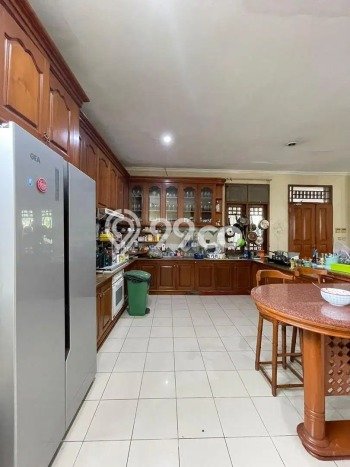Dijual Rumah Premium dengan Fasilitas Sekitar Komplit di Cilandak, Jakarta Selatan Dijual Rumah Premium dengan Fasilitas Sekitar Komplit di Cilandak, Jakarta Selatan