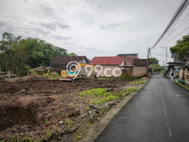 Tanah Dijual Lokasi Mlati, Sleman Luas 112m2 Legalitas Aman Tanah Dijual Lokasi Mlati, Sleman Luas 112m2 Legalitas Aman