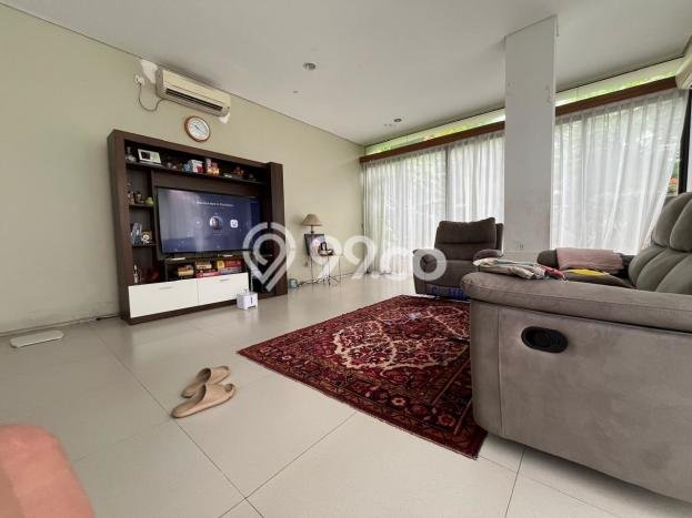 Dijual Rumah Mewah Exclusive di Kebayoran Baru, Jakarta Selatan Dijual Rumah Mewah Exclusive di Kebayoran Baru, Jakarta Selatan