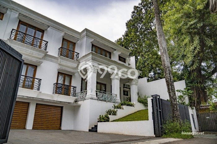 Disewakan Rumah Nyaman LT 800m2 / LB 1000m2 di Tb Simatupang, Jakarta Selatan Disewakan Rumah Nyaman LT 800m2 / LB 1000m2 di Tb Simatupang, Jakarta Selatan