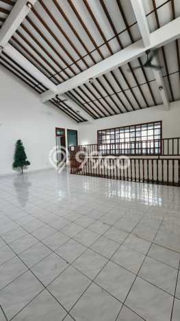 Dijual Rumah Premium dengan Fasilitas Sekitar Lengkap di Kebayoran Baru, Jakarta Selatan Dijual Rumah Premium dengan Fasilitas Sekitar Lengkap di Kebayoran Baru, Jakarta Selatan