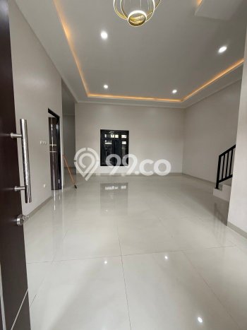 Rumah Elit LB 200m2 Siap Pakai Desain Elegan di Villa Melati Mas, Tangerang Selatan Rumah Elit LB 200m2 Siap Pakai Desain Elegan di Villa Melati Mas, Tangerang Selatan