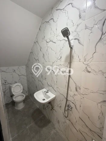 Rumah Luas Asri 4 KT Siap Huni di Serpong Villa Melati Mas Tangerang Selatan Rumah Luas Asri 4 KT Siap Huni di Serpong Villa Melati Mas Tangerang Selatan