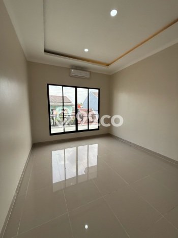 Rumah Modern 4 Kamar LT 90m2 di Villa Melati Mas Rumah Modern 4 Kamar LT 90m2 di Villa Melati Mas