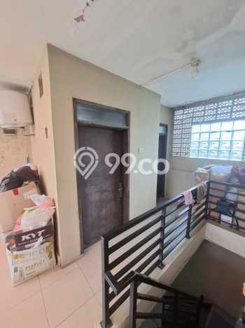 Rumah Luxury Modern Tanpa Renovasi di Taman Kopo Indah Bandung Rumah Luxury Modern Tanpa Renovasi di Taman Kopo Indah Bandung