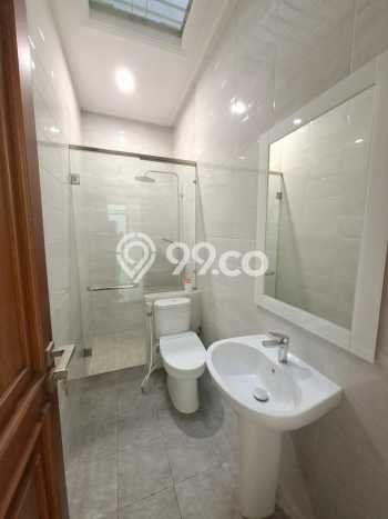 Dijual Rumah Premium dengan Fasilitas Sekitar Lengkap di Batununggal, Bandung Dijual Rumah Premium dengan Fasilitas Sekitar Lengkap di Batununggal, Bandung