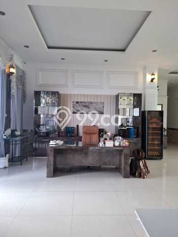 Rumah Elit Modern Siap Huni di Kota Baru Parahyangan Bandung Rumah Elit Modern Siap Huni di Kota Baru Parahyangan Bandung