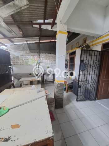 Rumah Luas Asri 4 KT Siap Pakai di Taman Kopo Indah Bandung Rumah Luas Asri 4 KT Siap Pakai di Taman Kopo Indah Bandung