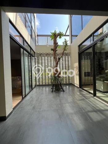 Rumah Elit LB 430m2 Siap Pakai Desain Elegan di Summarecon Bandung, Bandung Rumah Elit LB 430m2 Siap Pakai Desain Elegan di Summarecon Bandung, Bandung