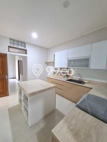 Dijual Rumah Premium dengan Fasilitas Sekitar Lengkap di Batununggal, Bandung Dijual Rumah Premium dengan Fasilitas Sekitar Lengkap di Batununggal, Bandung