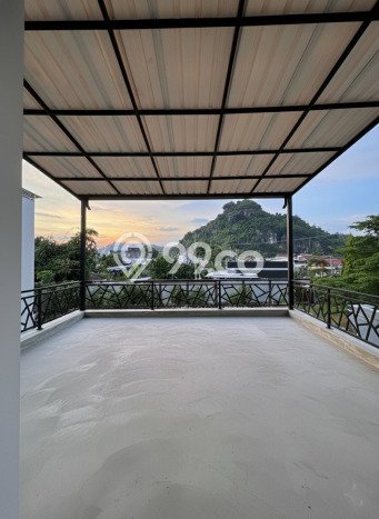 Rumah Modern Cantik 3 KT Siap Huni di Teluk Betung Rumah Modern Cantik 3 KT Siap Huni di Teluk Betung