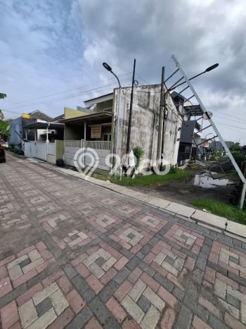 Rumah Idaman 2 KT Hemat Budget di Medokan Ayu Surabaya Rumah Idaman 2 KT Hemat Budget di Medokan Ayu Surabaya