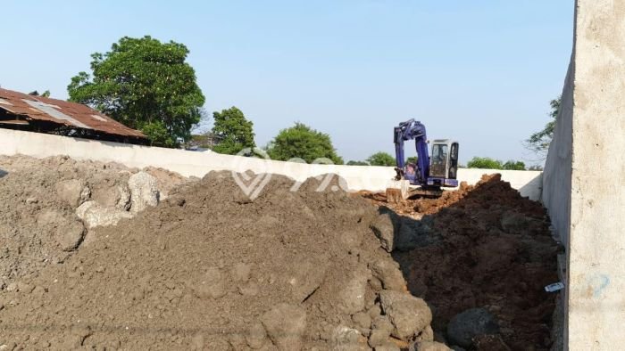 Lahan Kosong Dijual di Cipondoh, Tangerang, Luas 800m2 Area Strategis Lahan Kosong Dijual di Cipondoh, Tangerang, Luas 800m2 Area Strategis