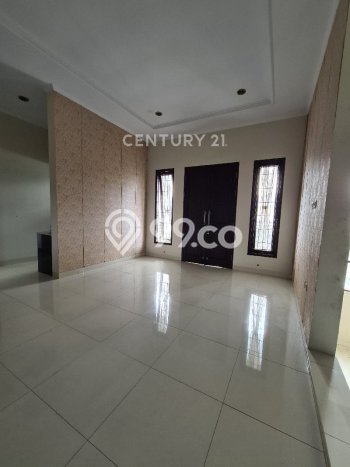 Siap Huni Rumah Mewah 5 Kamar di Lemahwungkuk Dekat ke Mana Saja Siap Huni Rumah Mewah 5 Kamar di Lemahwungkuk Dekat ke Mana Saja