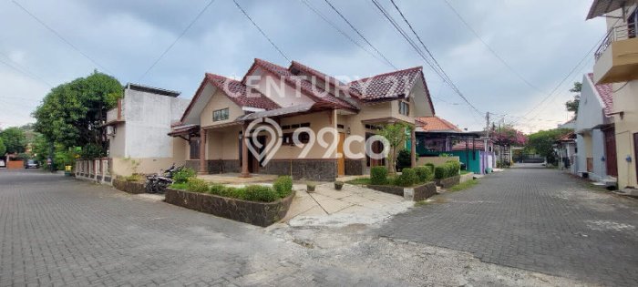 Dijual Hunian Rumah Terawat 3 Kamar di Cirebon Kota, Cirebon Dijual Hunian Rumah Terawat 3 Kamar di Cirebon Kota, Cirebon