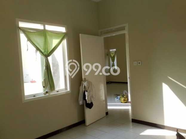Jual Rumah Bagus Siap Huni LB 200m2 di Padalarang, Bandung Barat Jual Rumah Bagus Siap Huni LB 200m2 di Padalarang, Bandung Barat