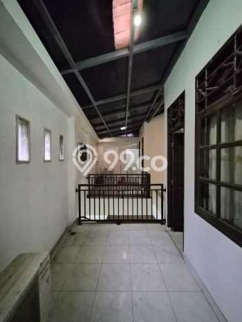 Jual Rumah Luas Megah Dengan View Eksklusif di Jatiwaringin, Bekasi Jual Rumah Luas Megah Dengan View Eksklusif di Jatiwaringin, Bekasi