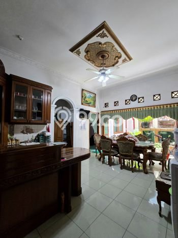Rumah Elit Modern Tanpa Renovasi di Pondok Kelapa Jakarta Timur Rumah Elit Modern Tanpa Renovasi di Pondok Kelapa Jakarta Timur