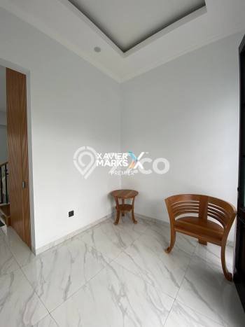 For Sale! Luxury House LT 184m2 Desain Modern di Araya For Sale! Luxury House LT 184m2 Desain Modern di Araya