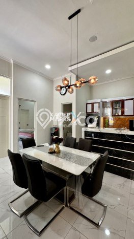 Hunian Mewah LB 250m2 Siap Huni Desain Elegan di Soekarno Hatta, Malang Hunian Mewah LB 250m2 Siap Huni Desain Elegan di Soekarno Hatta, Malang