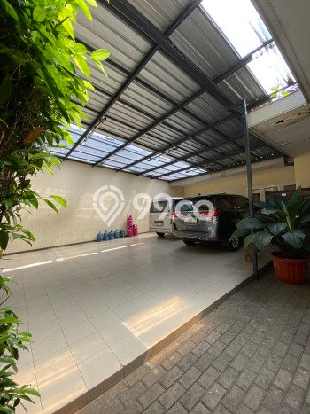 Hunian Mewah LB 600m2 Siap Pakai Desain Elegan di Malang Kota, Malang Hunian Mewah LB 600m2 Siap Pakai Desain Elegan di Malang Kota, Malang