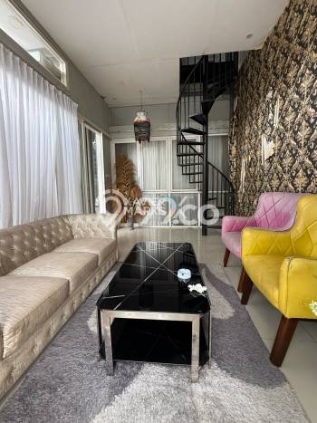 Jual Rumah Mewah Megah Dengan View Cantik di Araya, Malang Jual Rumah Mewah Megah Dengan View Cantik di Araya, Malang