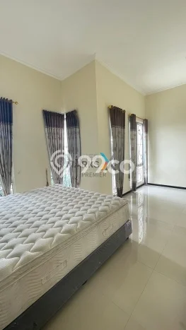 Dijual Cepat Rumah Bagus Siap Huni LB 120m2 di Lowokwaru, Malang Dijual Cepat Rumah Bagus Siap Huni LB 120m2 di Lowokwaru, Malang