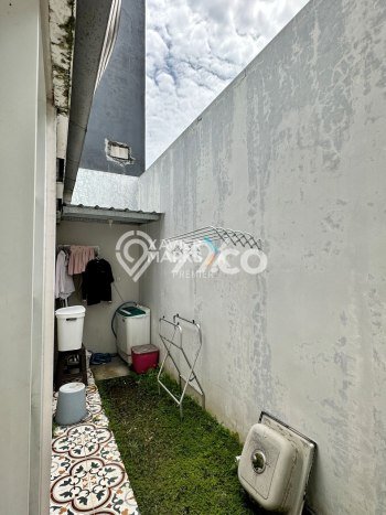 Hunian Cantik Minimalis Lb 85m2 di Lowokwaru, Malang Hunian Cantik Minimalis Lb 85m2 di Lowokwaru, Malang